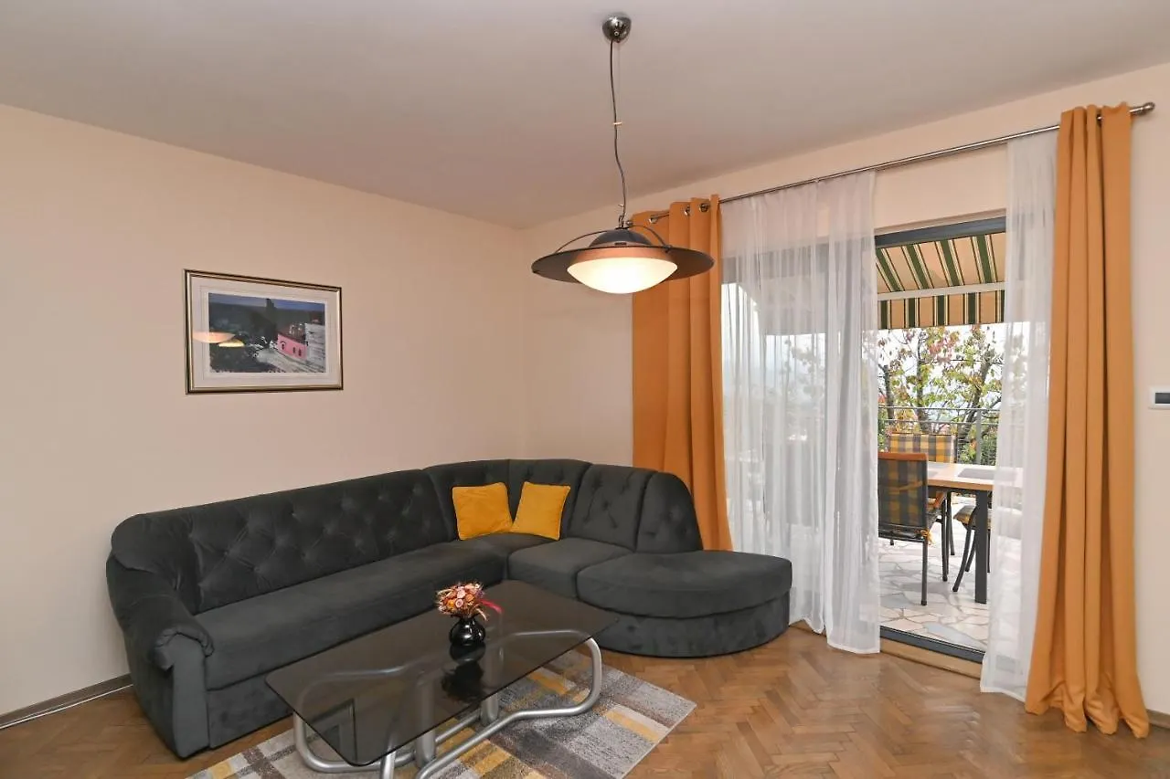 Apartment Gogo Опатия